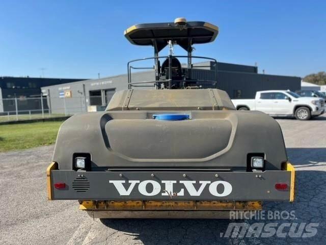 Volvo DD120C Valjci sa duplim bubnjem
