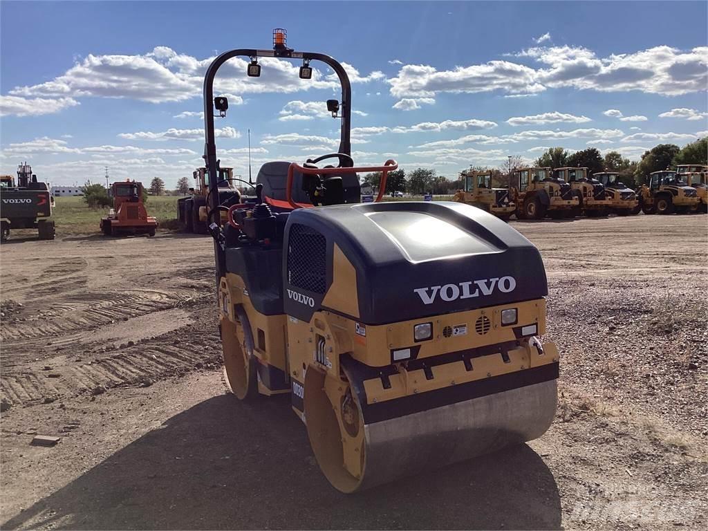 Volvo DD30B Valjci sa duplim bubnjem