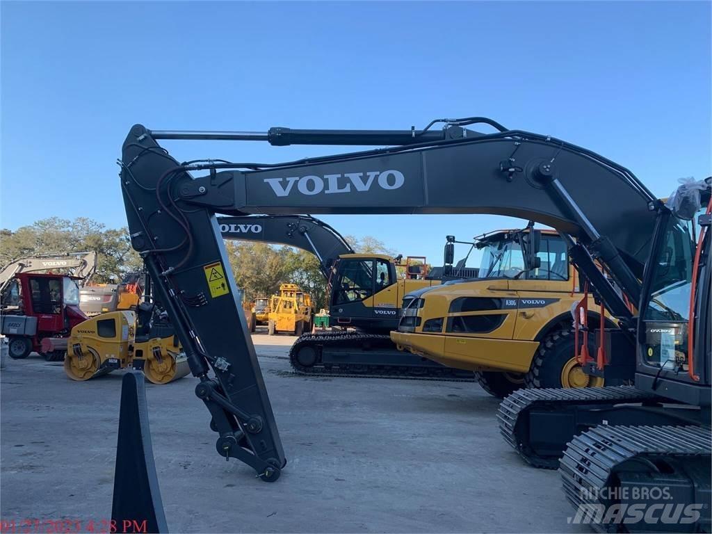 Volvo EC200EL Bageri guseničari