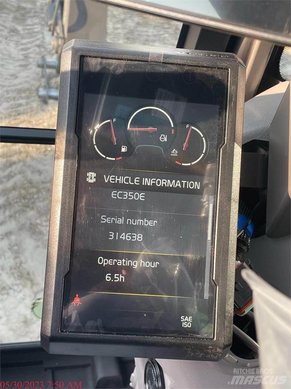 Volvo EC350EL Bageri guseničari