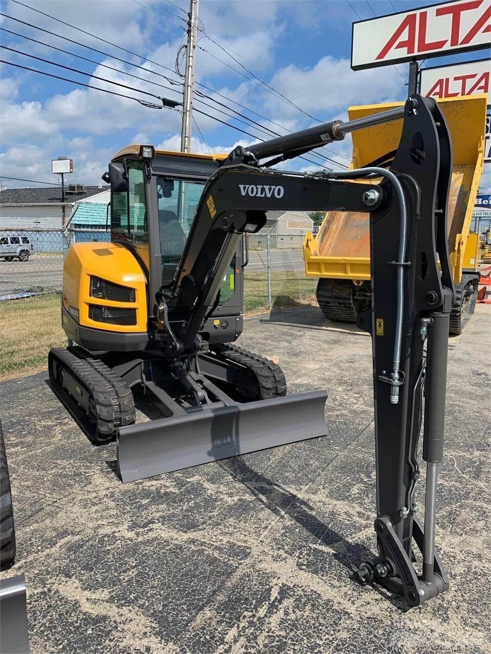 Volvo EC35D Mini bageri < 7t