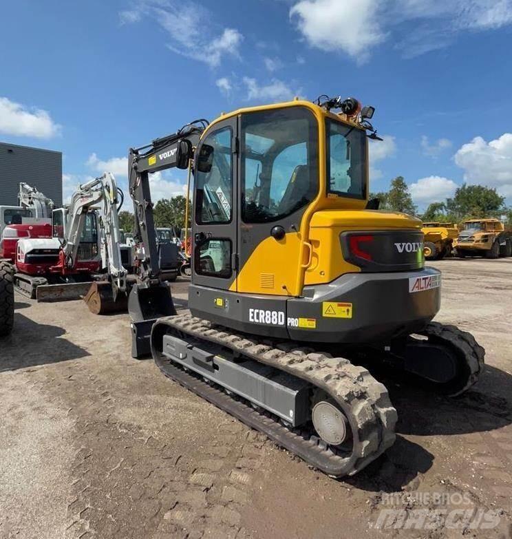 Volvo ECR88D Bageri guseničari