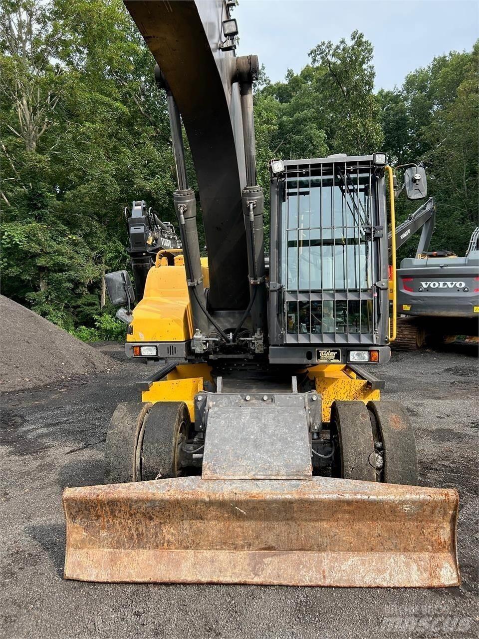 Volvo EW210D Bageri točkaši