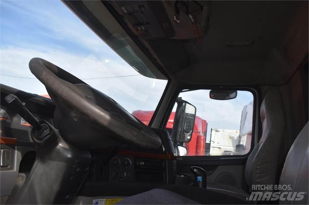 Volvo VHD84B200 Kiperi kamioni