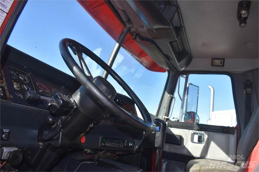 Volvo WG64T Kiperi kamioni