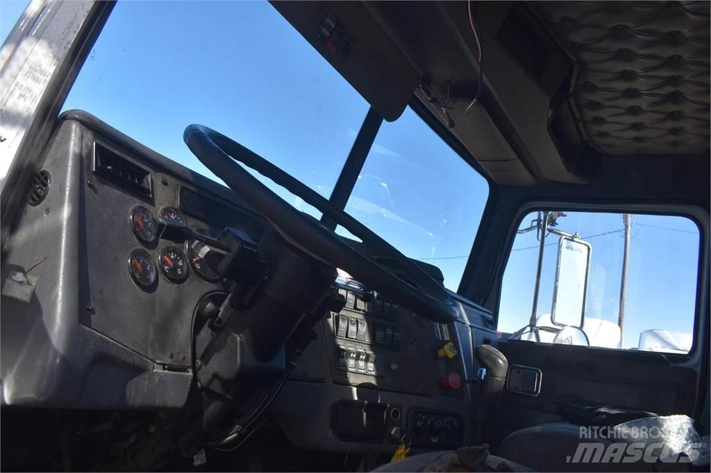 Western Star 4900 Kamioni sa kranom