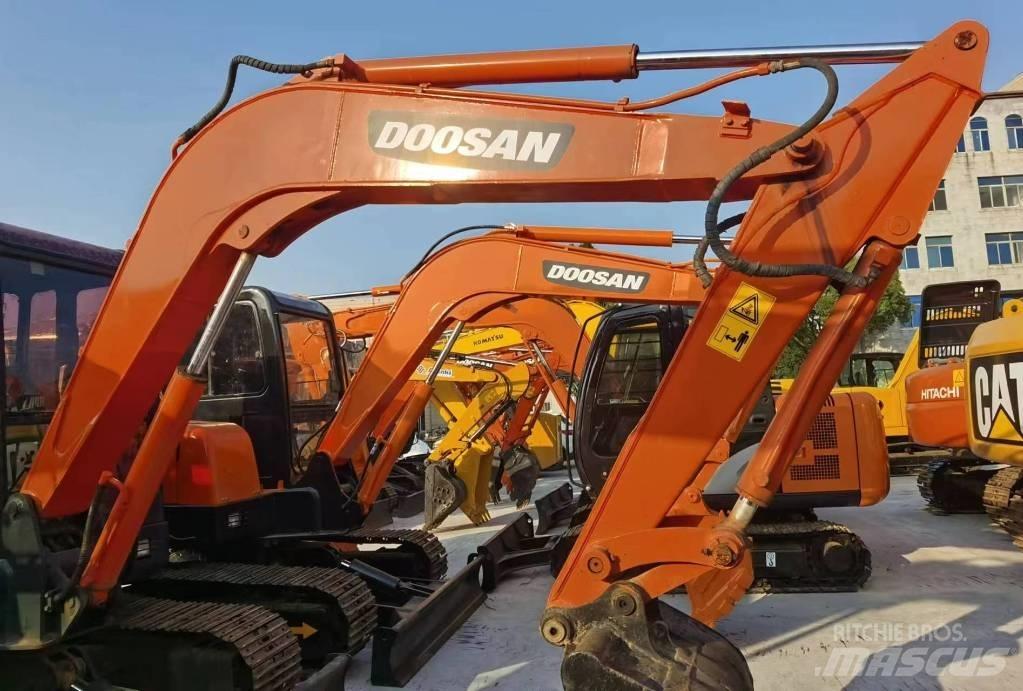 Doosan DH55 Bageri guseničari