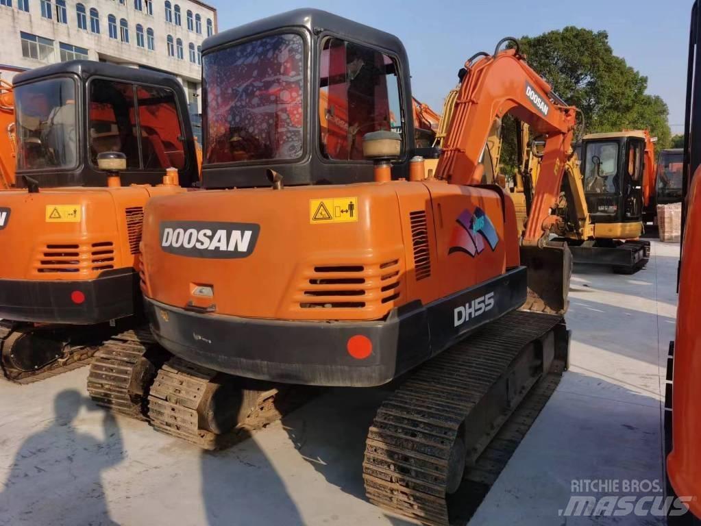 Doosan DH55 Bageri guseničari