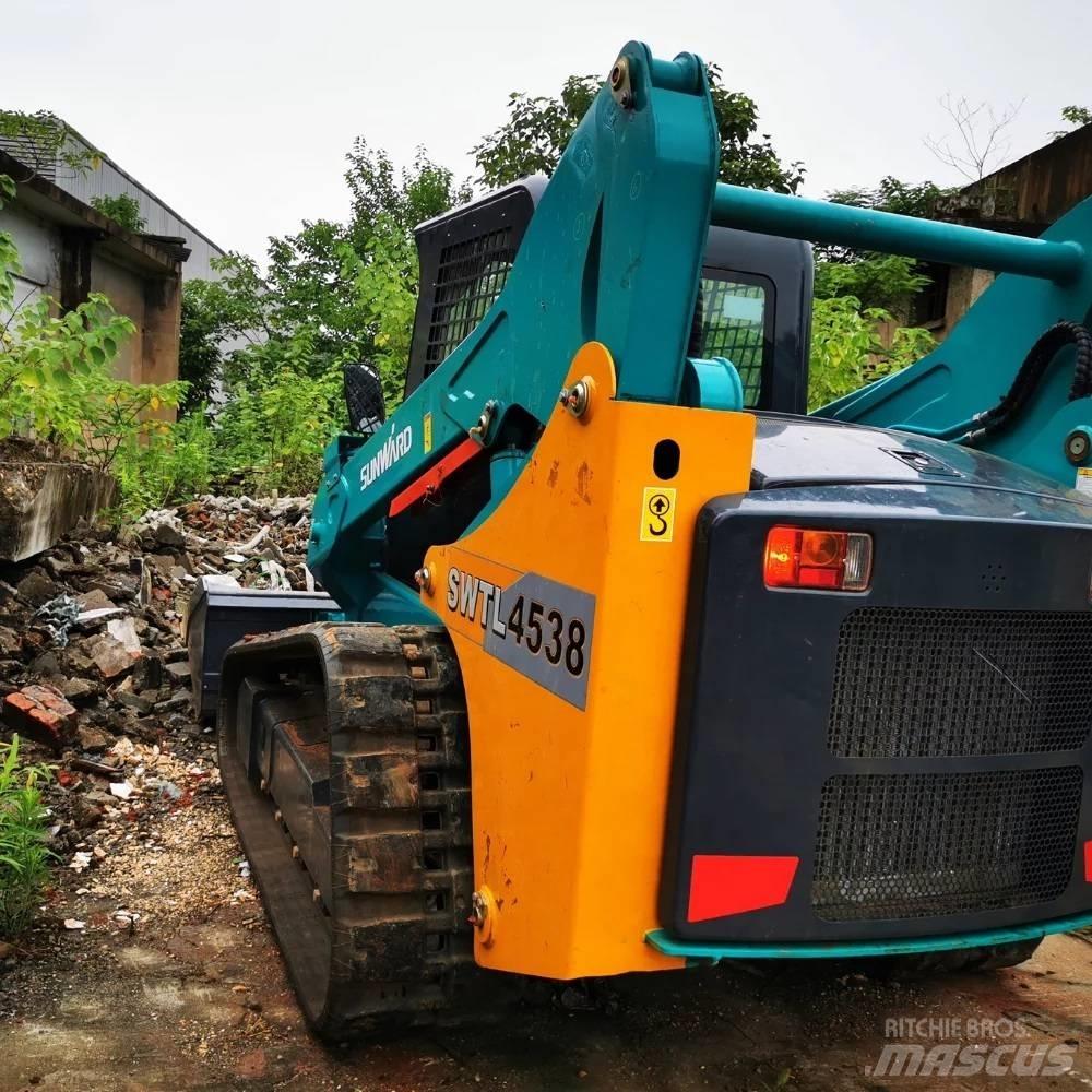 Sunward SWTL 4538 Skid steer mini utovarivači