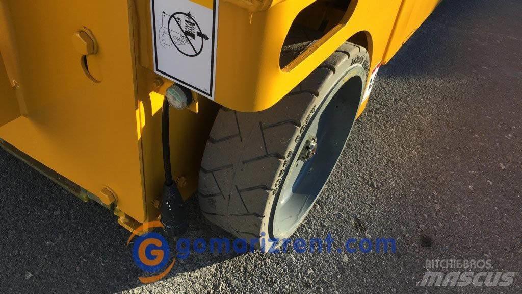 Haulotte Compact 10 Makazaste platforme