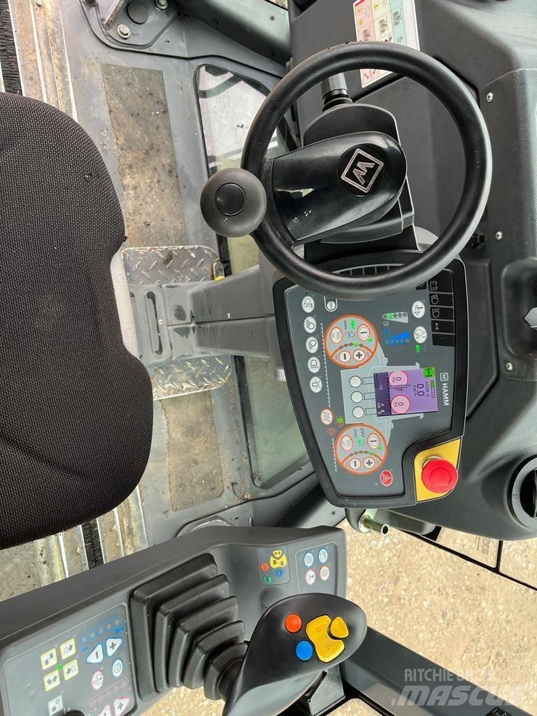 Hamm DV+ 70i VO-S Valjci sa duplim bubnjem