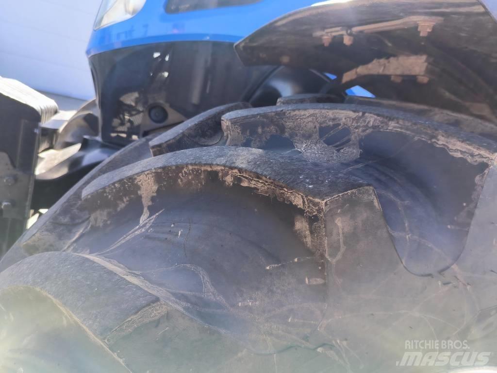 New Holland T 7.260 Traktori