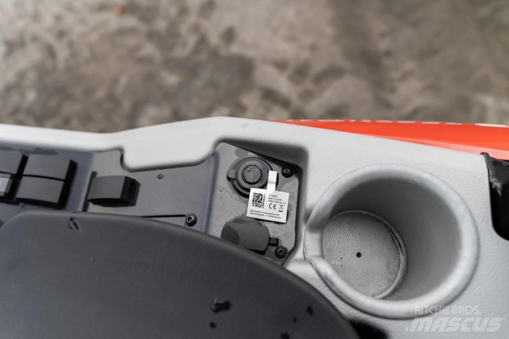 Manitou MLA 3-25H Mini utovarivači