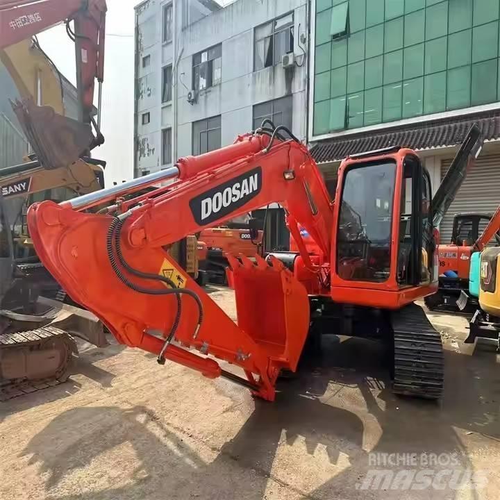 Doosan DX150 Bageri guseničari