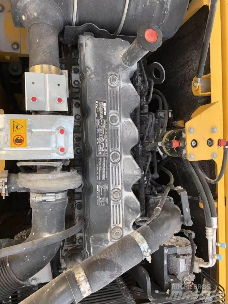 Komatsu 200-8 Bageri guseničari