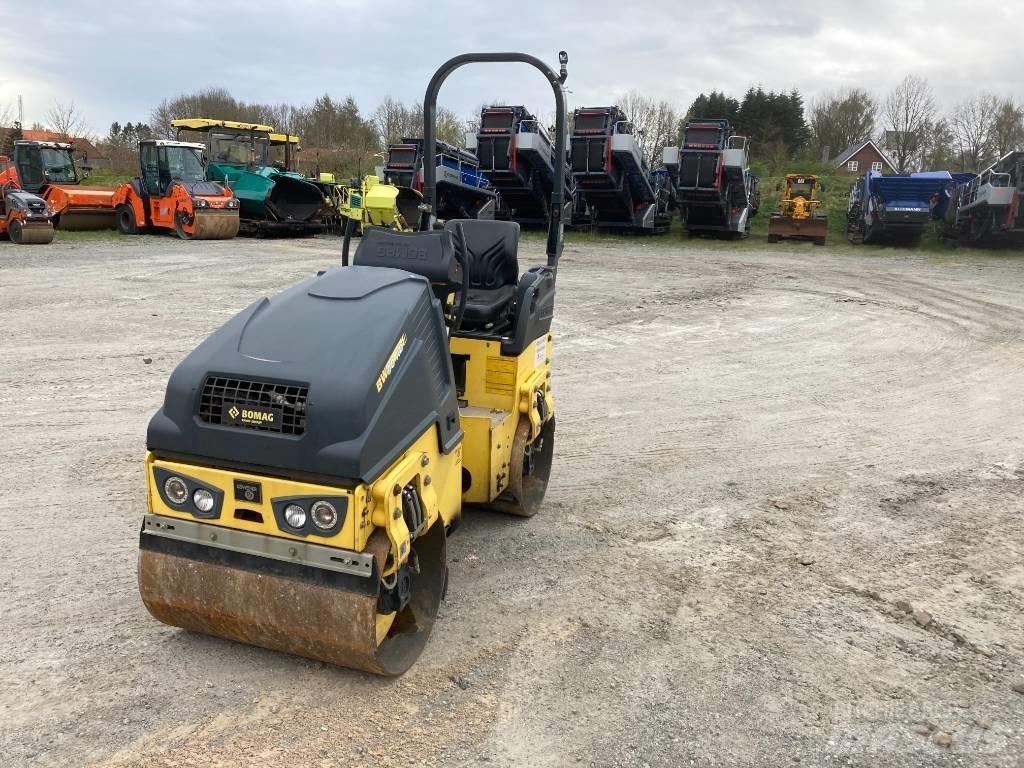 Bomag BW 90 AD-5 Valjci sa duplim bubnjem