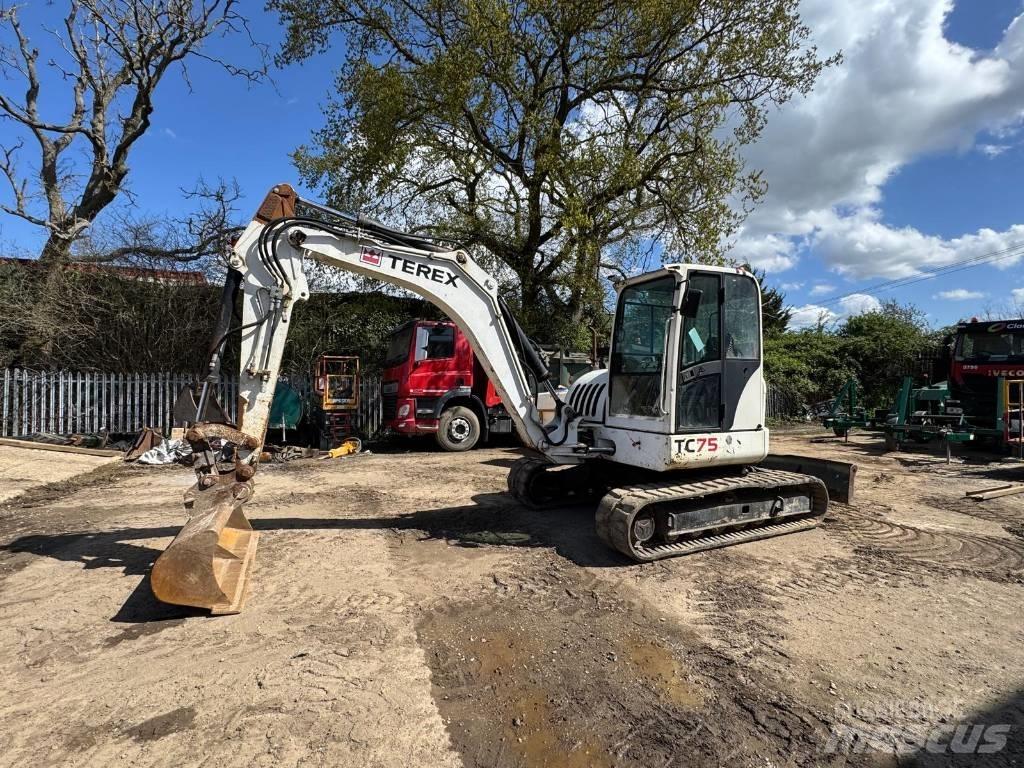 Terex TC 75 Midi bageri 7t – 12t