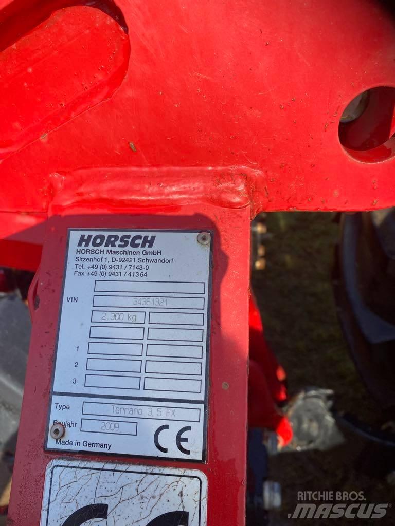 Horsch Terrano 3 FX Kultivatori