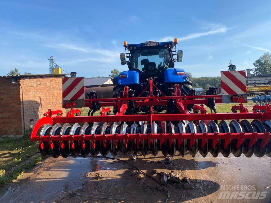 Horsch Terrano 3 FX Kultivatori