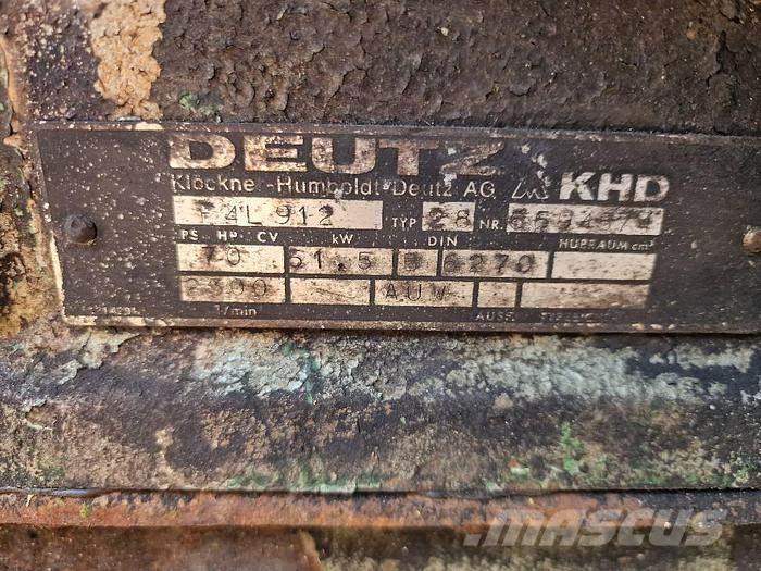  Engines F4L912 Ostale kargo komponente