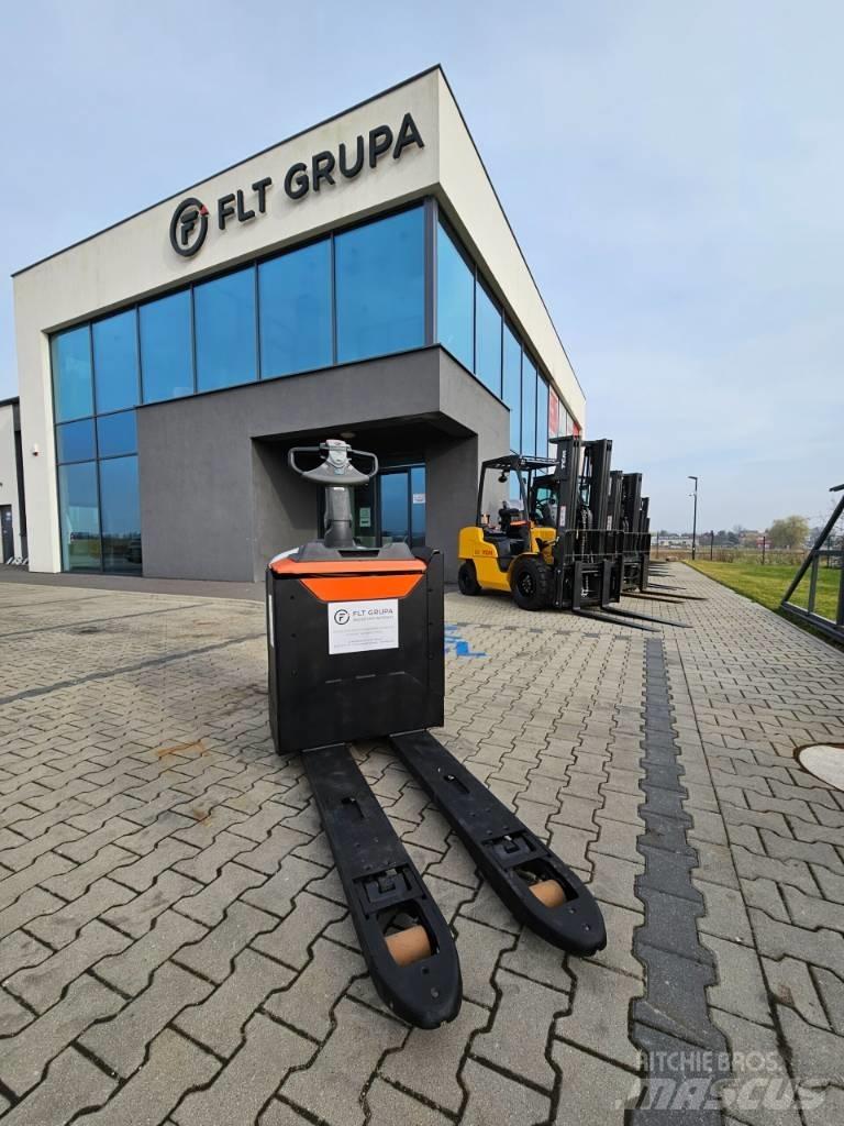 BT LPE200 Nisko podizni električni viljuškar sa stajalištom