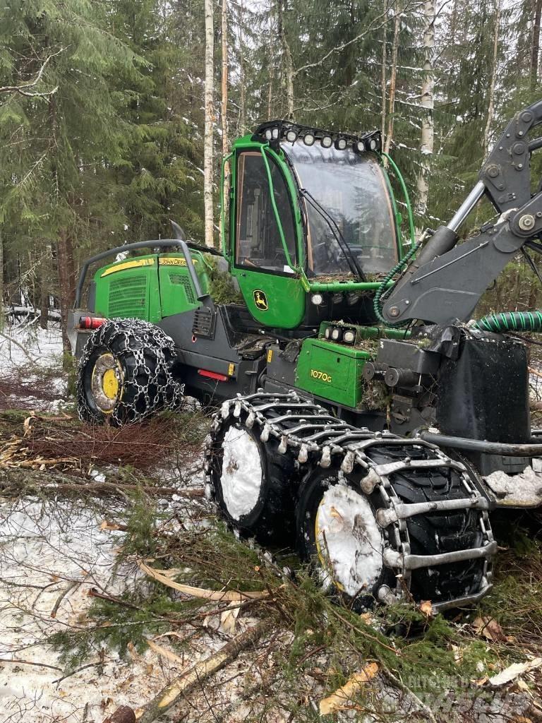 John Deere 1070 G Harversteri