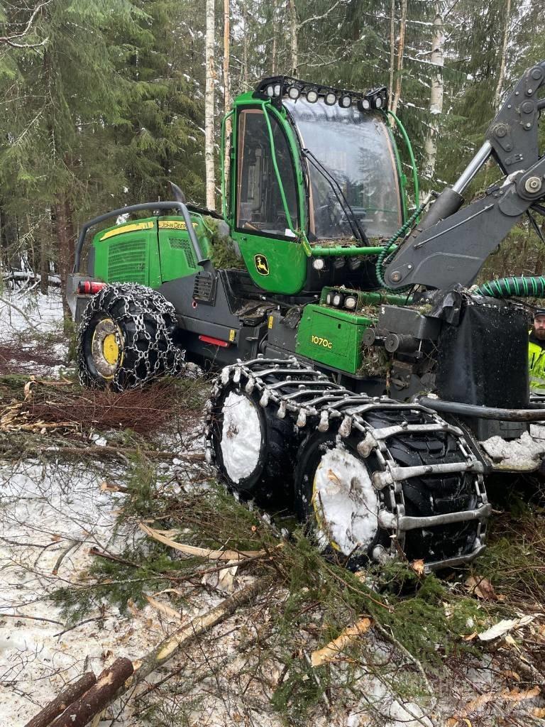 John Deere 1070 G Harversteri