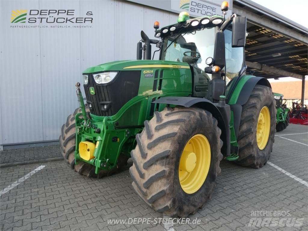 John Deere 6250R Traktori