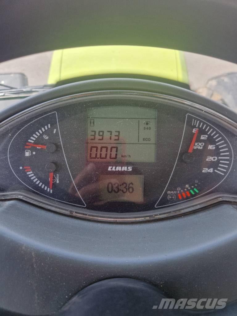 CLAAS Arion 640 CIS Traktori