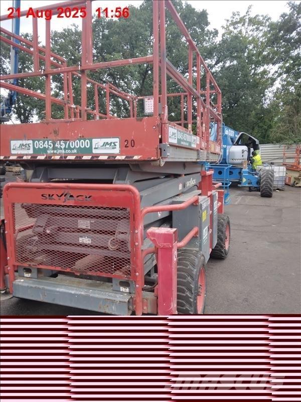 SkyJack SJ 8841 RT Makazaste platforme