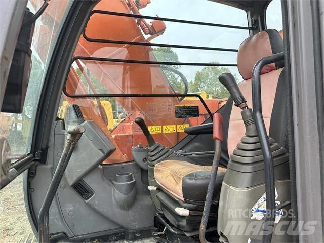 Hitachi ZX 138 Bageri guseničari