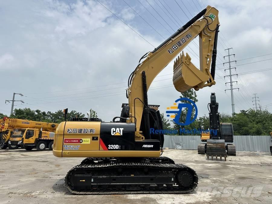 CAT 320 D2 Bageri guseničari