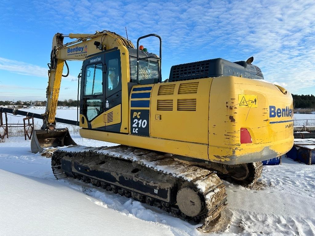 Komatsu PC 210 LC-11 Bageri guseničari