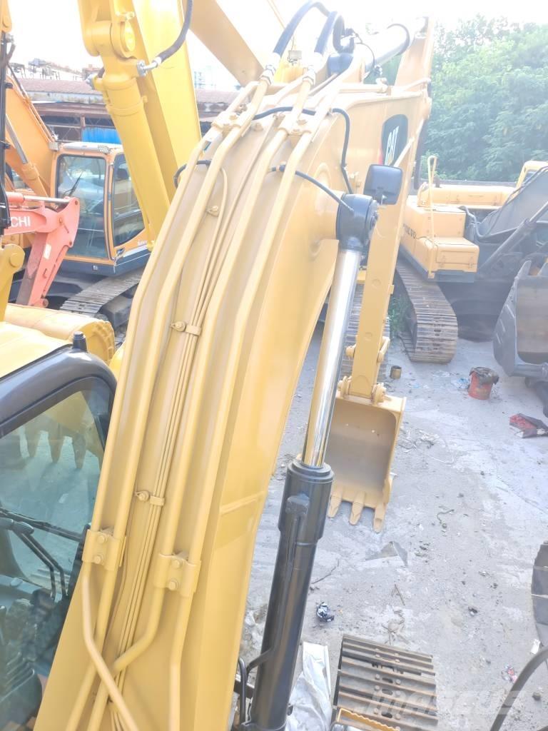 CAT 312 Bageri guseničari