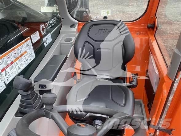 JLG 742 Teleskopski viljuškari