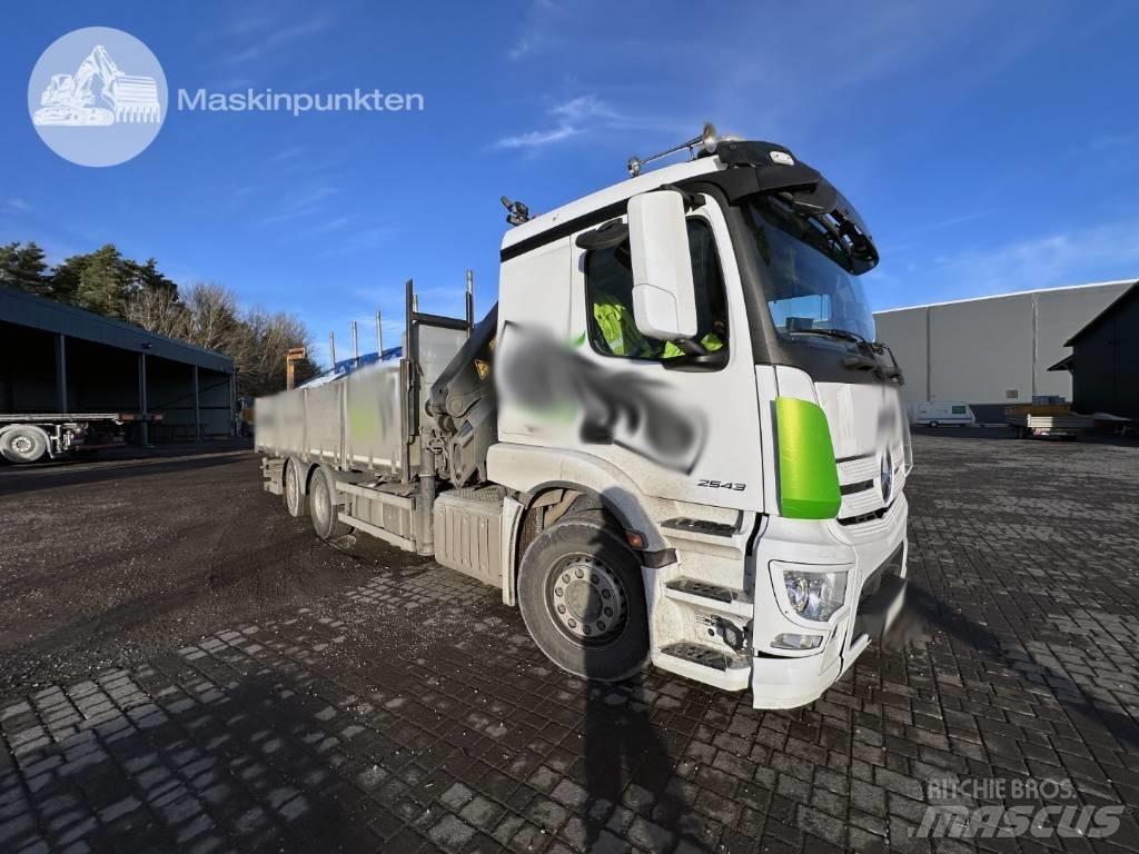 Mercedes-Benz 2543 Kamioni sa kranom