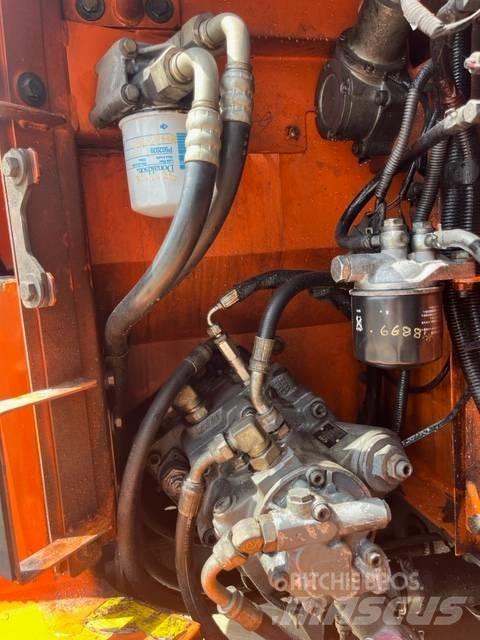 Hitachi ZX 85 US-3 Midi bageri 7t – 12t