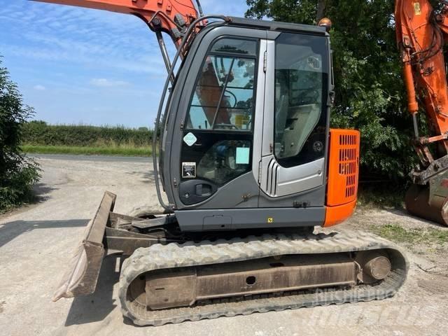 Hitachi ZX 85 US-3 Midi bageri 7t – 12t