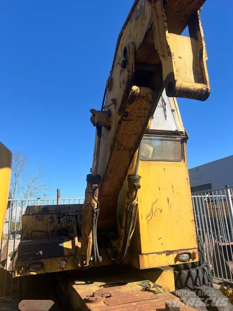 Liebherr 7951 Bageri točkaši