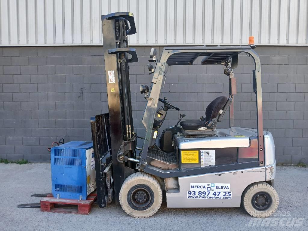 Nissan Q02 L 20 CU Električni viljuškari