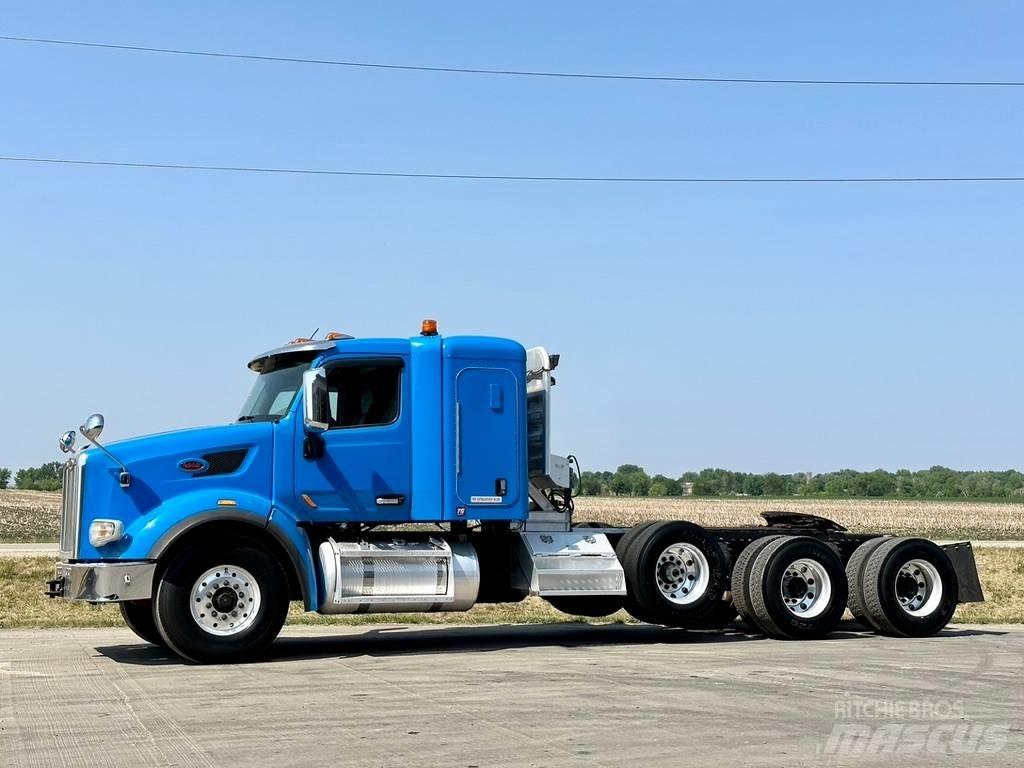 Peterbilt 567 Tegljači