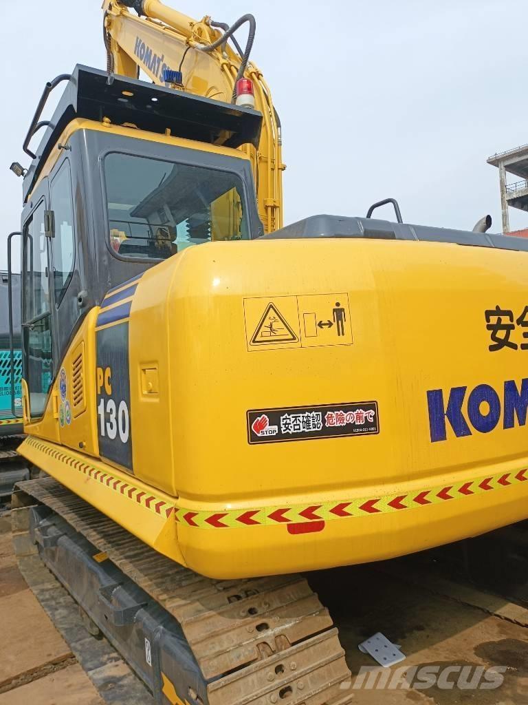 Komatsu PC130 Bageri guseničari