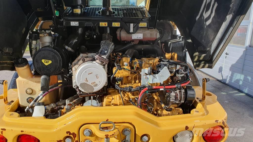 CAT 908 M Utovarivači na točkove