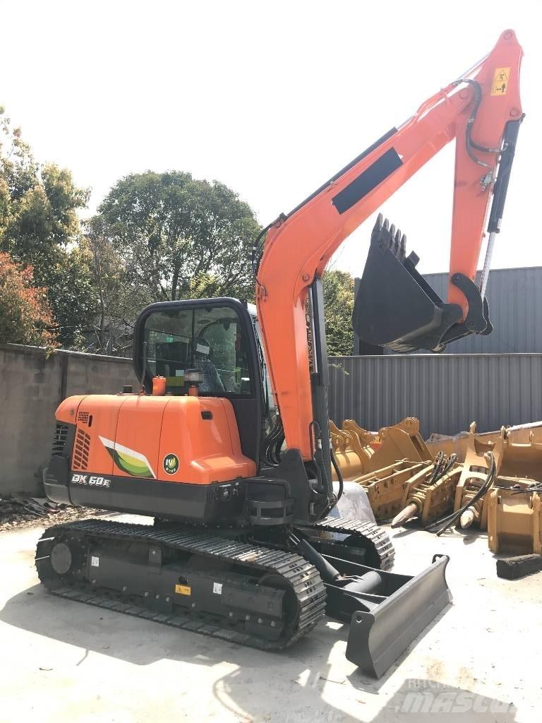 Doosan DX 60 Bageri guseničari