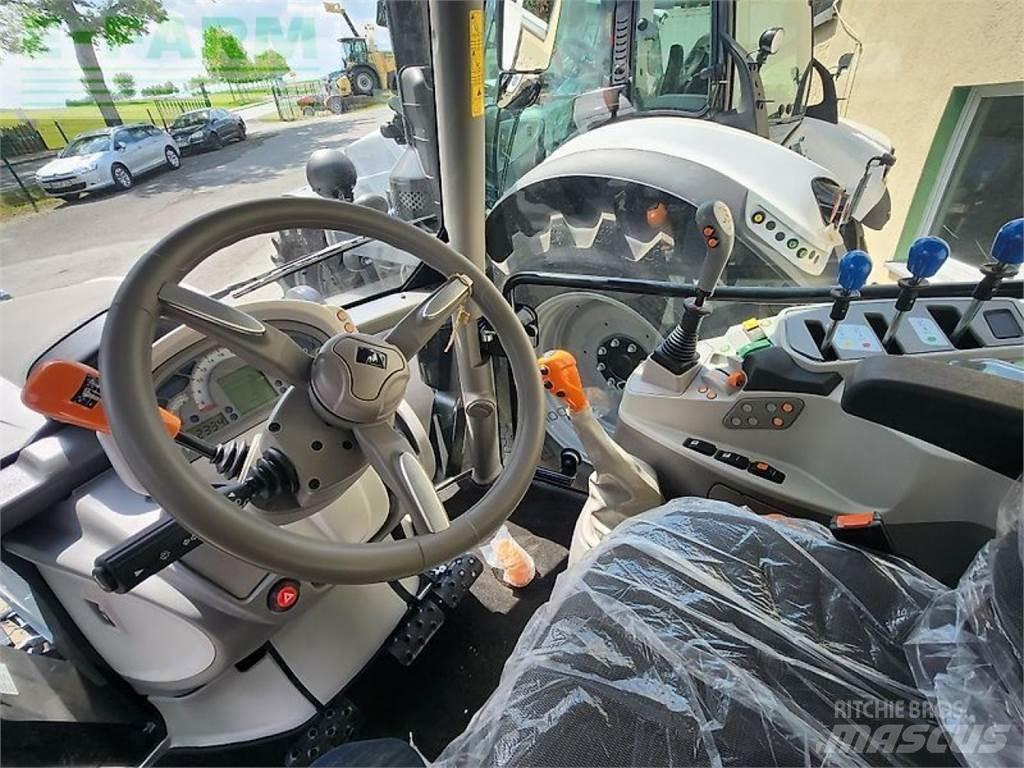 Deutz-Fahr 6125 Traktori