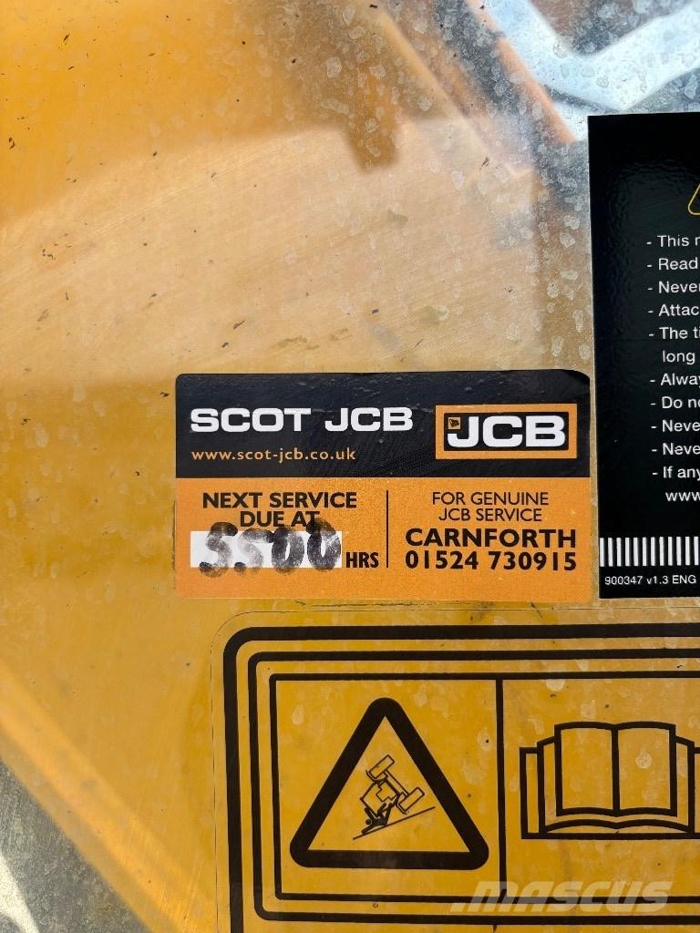 JCB JS 220 LC Bageri guseničari