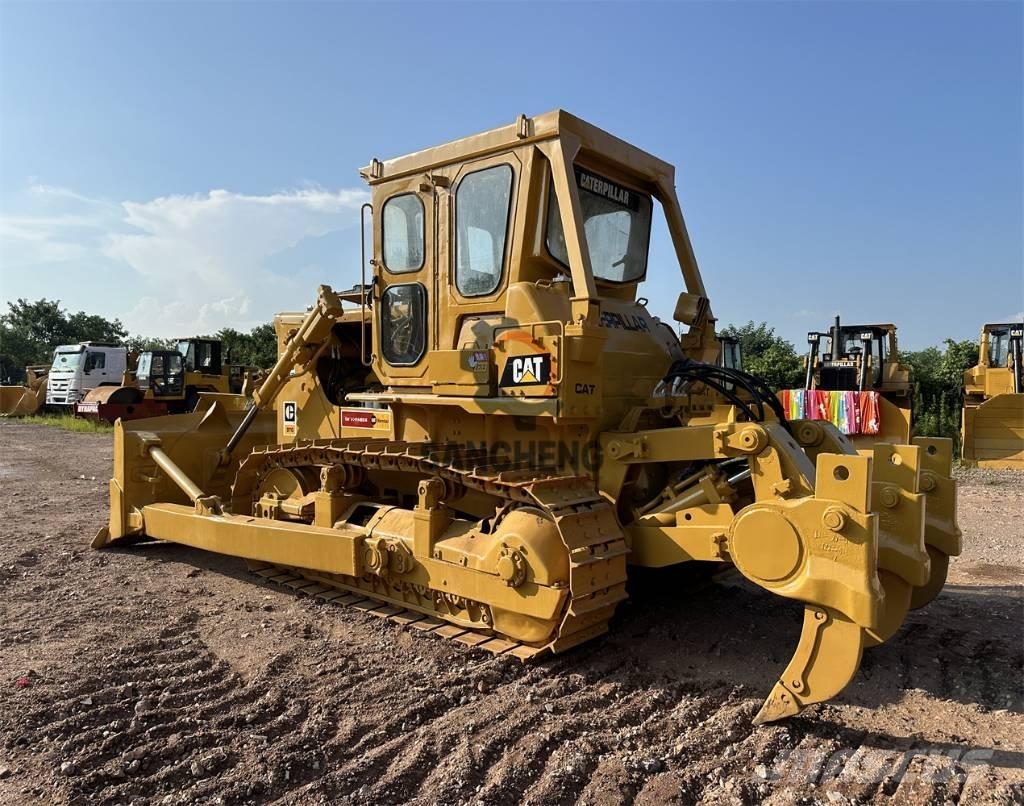CAT D7G Buldožeri guseničari