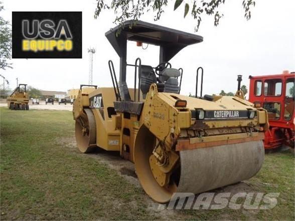 CAT CB-534DXW Valjci sa jednim bubnjem