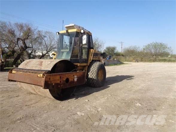 CAT CS-563C Valjci sa jednim bubnjem