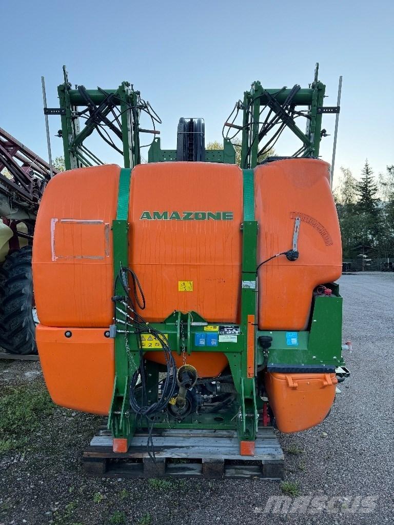 Amazone UF 1201 Vučene prskalice